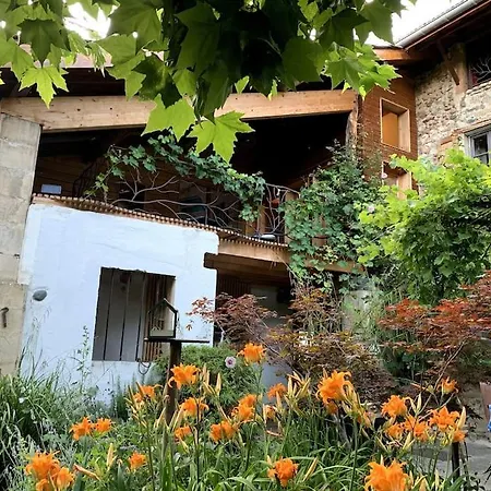 Notre Maison De Famille, La Maison De Shaoni *
